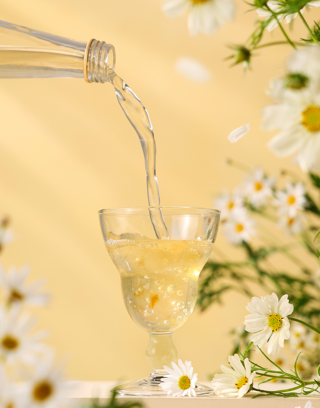 燕窝饮菊花桃胶口味（季节限定）