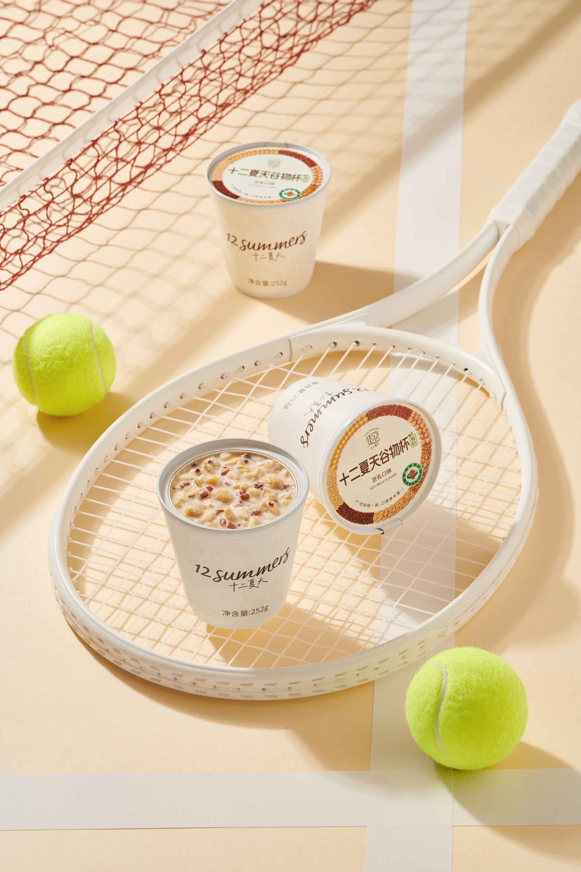 有机豆乳谷物杯