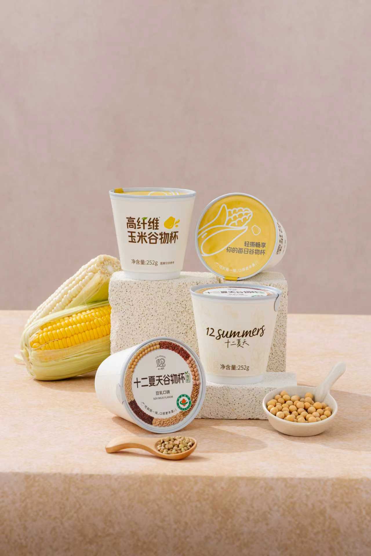 • 开创谷物杯产品系列，并获尚普“十二夏天谷物杯品类开创者”权威认证